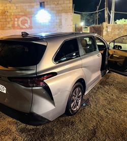 تۆیۆتا سیانا